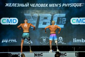 ЖЕЛЕЗНЫЙ ЧЕЛОВЕК MEN'S PHYSIQUE